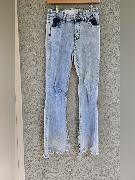 Pink Label Denim - Pink Label Light Wash Distressed Women's Jeans - Casual Flare